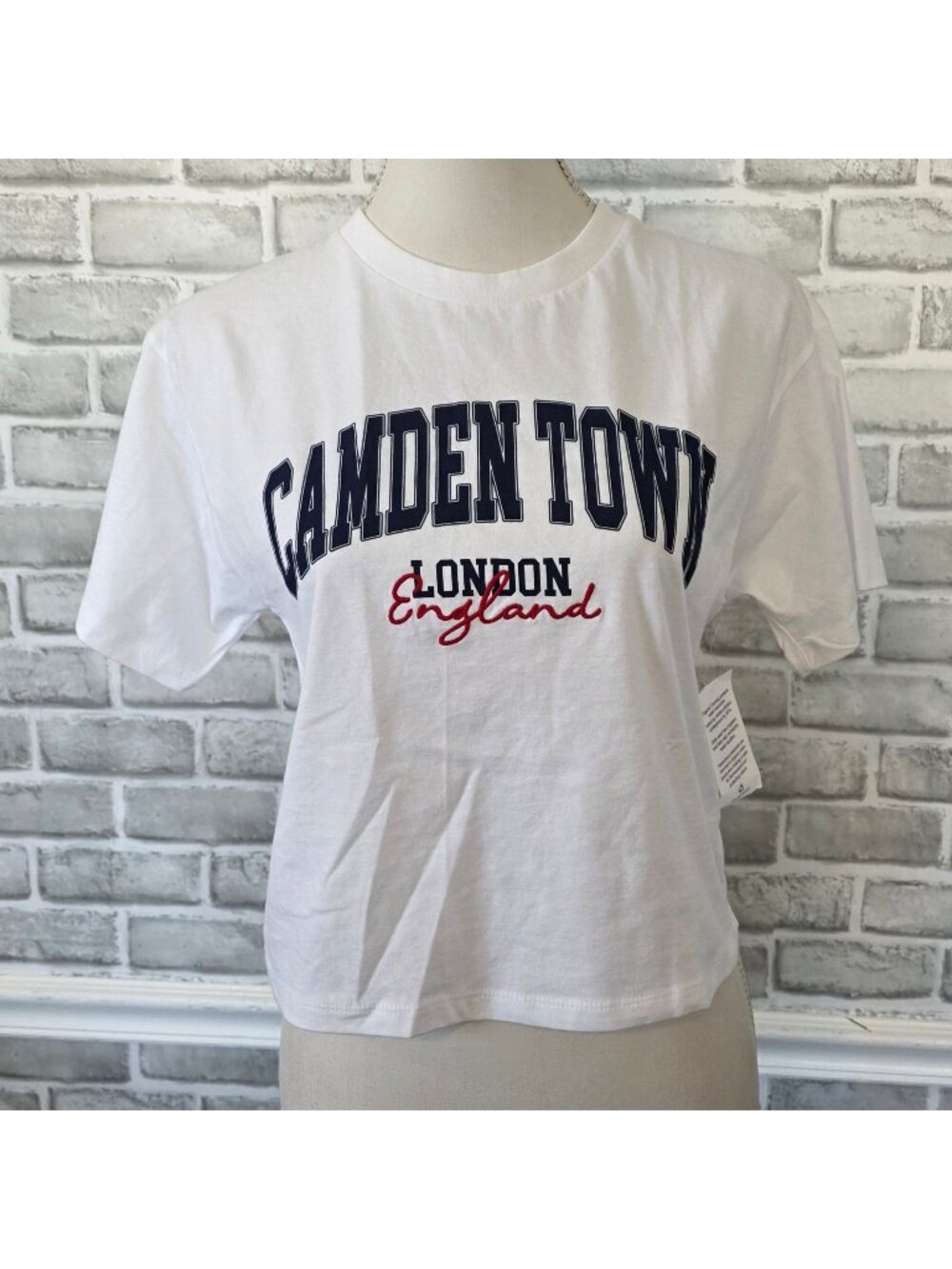 NWT Organic Collective London Cotton Crop Top XS Embroidered Britpop Y2K Tee